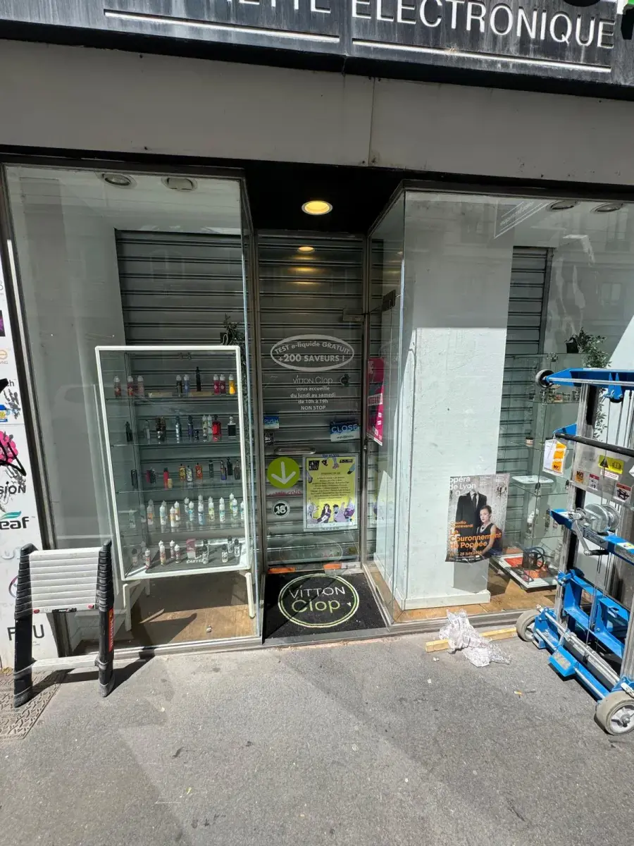 Installation et pose de rideau métallique à Noisy-le-Grand