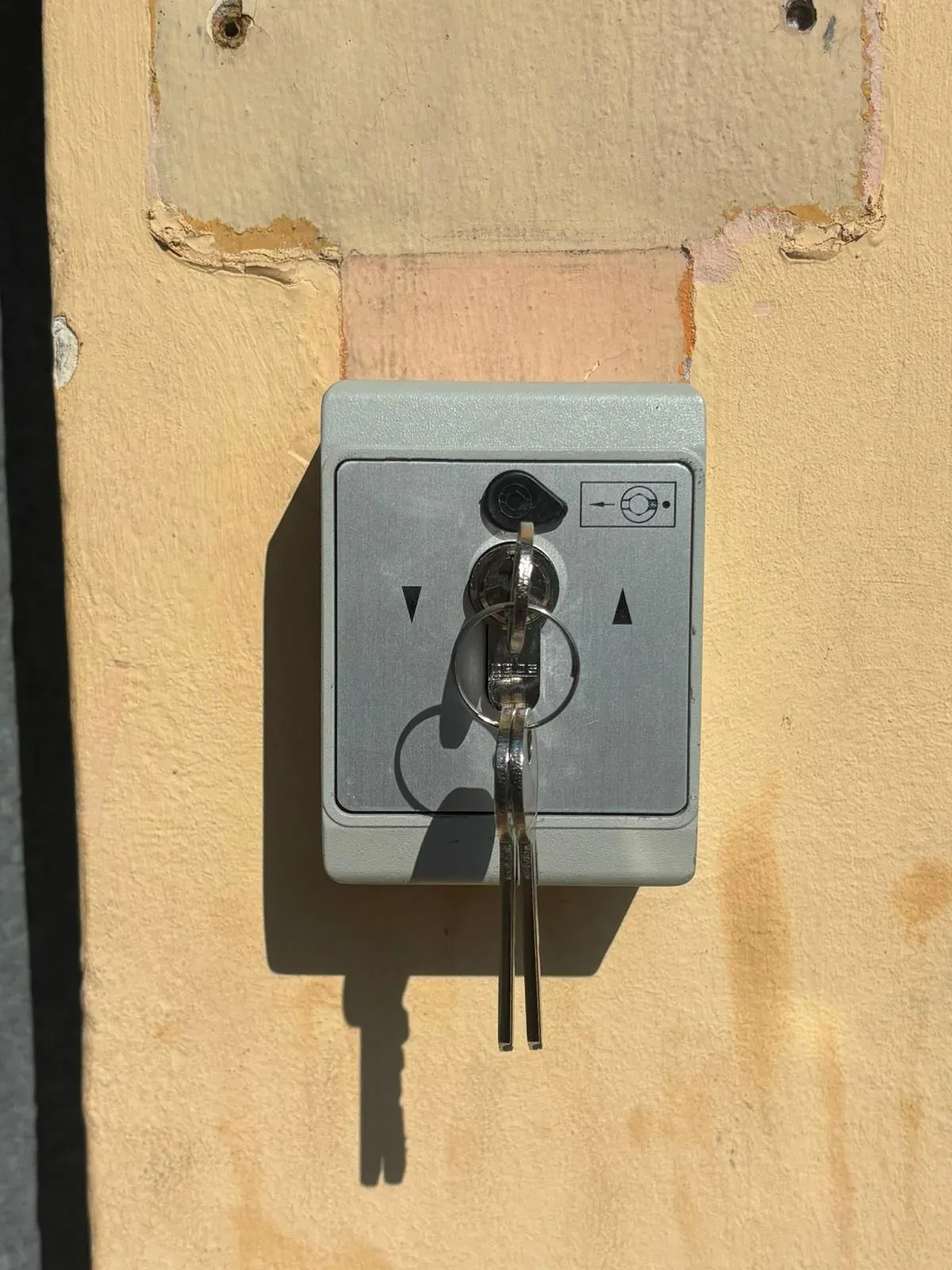Motorisation de rideau métallique à Noisy-le-Grand