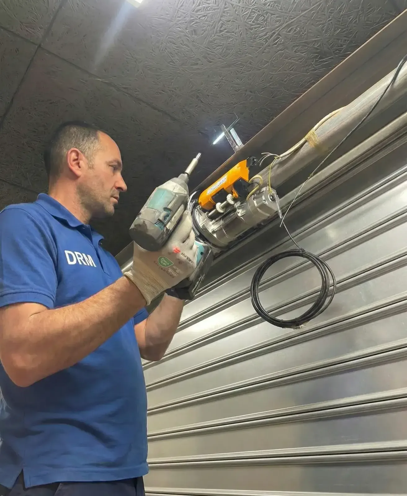 Motorisation de rideau métallique à Noisy-le-Grand